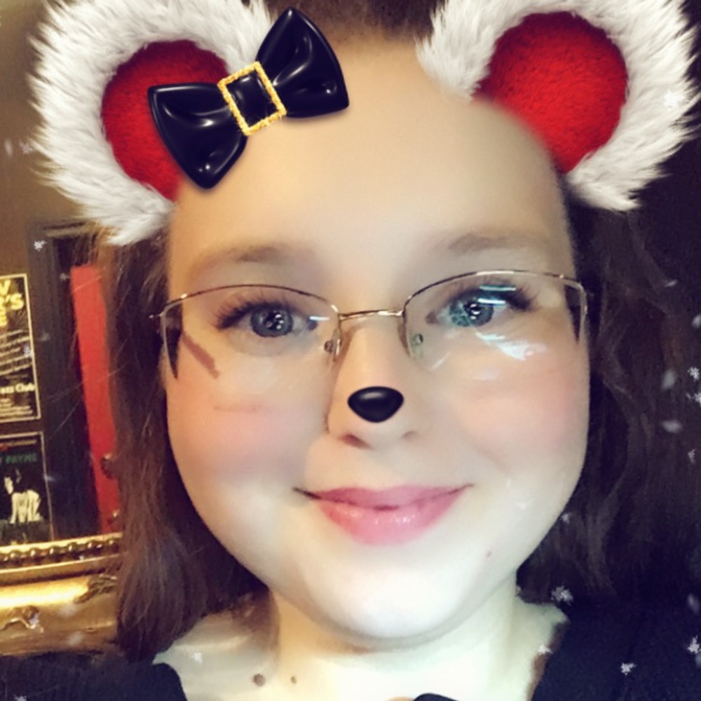 Meet your Posher, Stephanie